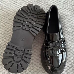 Women’s Black Patent Fringe Loafer Shoe
